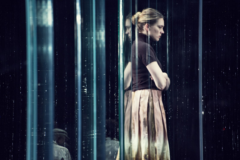 Anniek Pheifer in Drie Zusters. Foto Carli Hermès/Unit CMA